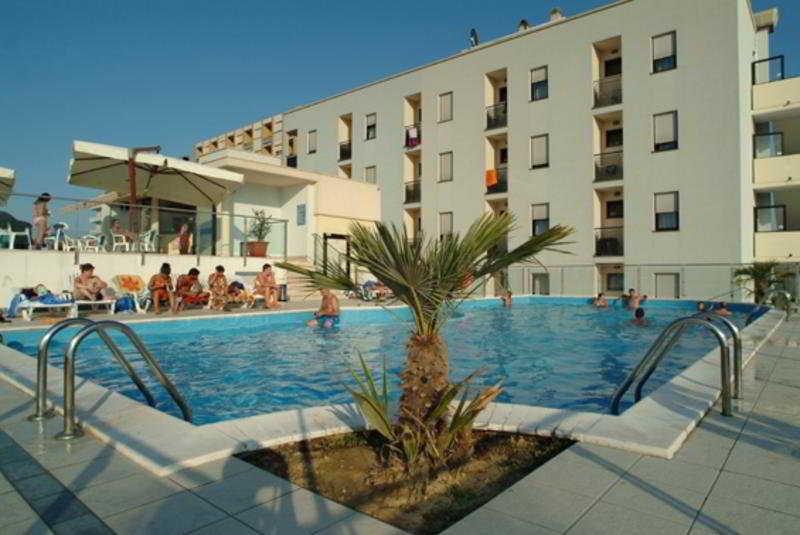 Hotel Duca Degli Abruzzi Montesilvano Marina Kültér fotó