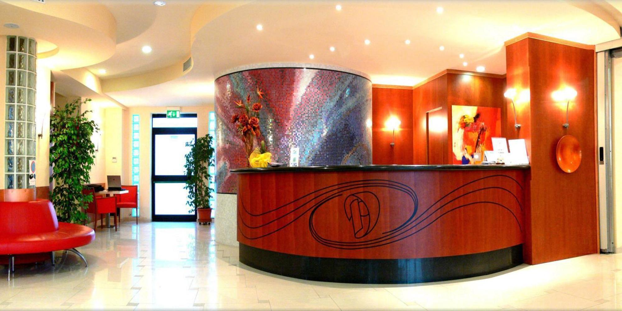 Hotel Duca Degli Abruzzi Montesilvano Marina Kültér fotó